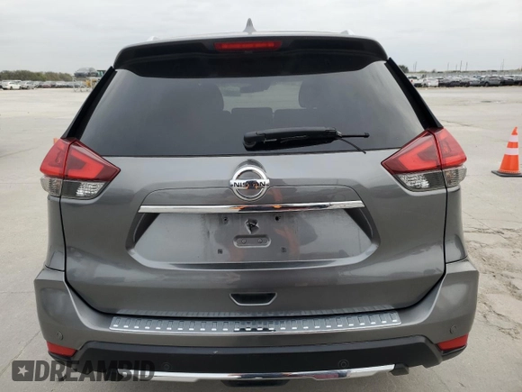 2019 Nissan Rogue SV with VIN JN8AT2MT1KW253618, listed as a Copart auction lot 82229044 with 115,902 mi miles and Salvage Title. Bid and sale history available at carsss.com. Image 6.