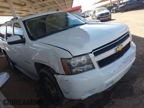 2012 Chevrolet Suburban LT with VIN 1GNSKJE70CR295137, listed as a IAAI auction lot 42112072 with 291,912 mi miles and . Bid and sale history available at DreamBid. Image 1.
