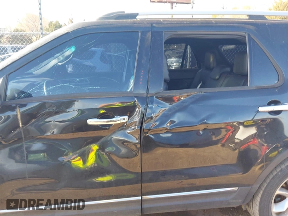 2015 Ford Explorer XLT with VIN 1FM5K7D8XFGA85983, listed as a IAAI auction lot 41741315 with 197,160 mi miles and . Bid and sale history available at carsss.com. Image 6.