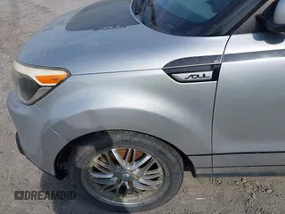 2016 Kia Soul with VIN KNDJN2A29G7871109, listed as a IAAI auction lot 42086496 with 179,493 mi miles. Bid and sale history available at carsss.com. Image 15.