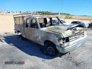 1988 Ford F-150 with VIN 1FTEX14N9JKB33407, listed as a IAAI auction lot 41278671 with 1 mi miles. Bid and sale history available at carsss.com. Image 1.
