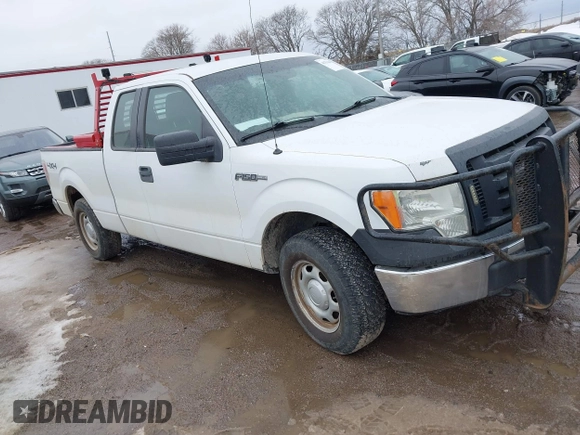 2012 Ford F-150 XL z VIN 1FTFX1EF7CKE39326, wystawiony jako IAAI lot #41751865 z przebiegiem 212 133 mil mil oraz . Historia ofert i sprzedaży dostępna na DreamBid. Obrazek 1.