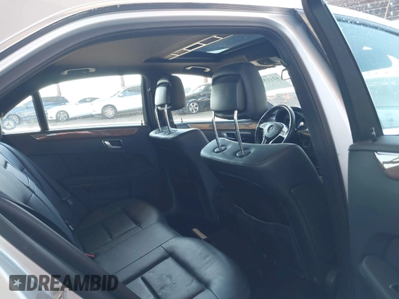 2013 Mercedes-Benz E 350 Luxury with VIN WDDHF8JB5DA754257, listed as a IAAI auction lot 42115833 with 98,356 mi miles and . Bid and sale history available at DreamBid. Image 8.