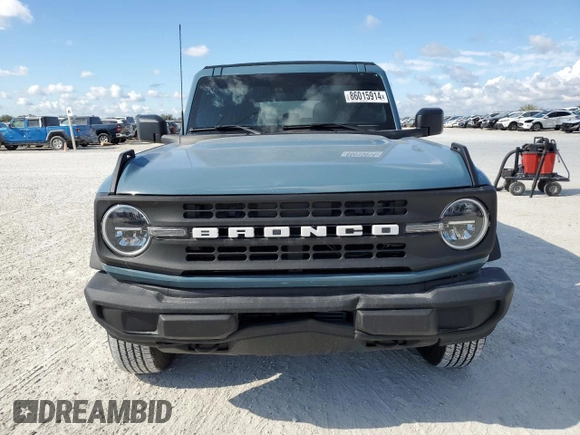2023 Ford Bronco with VIN 1FMDE5BH2PLA98570, listed as a Copart auction lot 86015914 with 10,262 mi miles and Salvage Title. Bid and sale history available at DreamBid. Image 5.