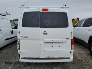 2017 Nissan NV200 S с VIN 3N6CM0KN3HK699975, выставлен на аукционе Copart как лот 56710415 с пробегом 141 450 миль миль и Списание • Salvage title. История ставок и продаж доступна на DreamBid. Изображение 6.