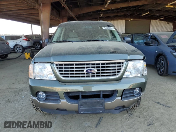 2002 Ford Explorer Eddie Bauer with VIN 1FMZU74W92ZA37349, listed as a Copart auction lot 42960695 with 206,675 mi miles and Salvage title. Bid and sale history available at DreamBid. Image 5.