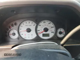 2002 Ford Escape XLS Choice z VIN 1FMYU01102KB13125, wystawiony jako Copart lot #59034495 z przebiegiem 202 253 mil mil oraz Szkoda całkowita • Salvage title. Historia ofert i sprzedaży dostępna na DreamBid. Obrazek 9.