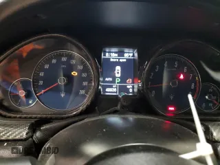 2012 Maserati GranTurismo Sport z VIN ZAM45MMA7C0062010, wystawiony jako Copart lot #59426994 z przebiegiem 49 936 mil mil oraz Szkoda całkowita • Salvage title. Historia ofert i sprzedaży dostępna na DreamBid. Obrazek 9.