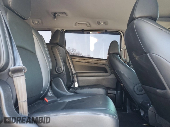 2021 Honda Odyssey EX-L with VIN 5FNRL6H78MB019258, listed as a Copart auction lot 52496285 with 33,734 mi miles and Salvage Title. Bid and sale history available at DreamBid. Image 12.