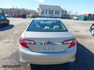 2014 Toyota Camry Hybrid LE with VIN 4T1BD1FK0EU112479, listed as a IAAI auction lot 41901348 with 91,440 mi miles. Bid and sale history available at carsss.com. Image 16.