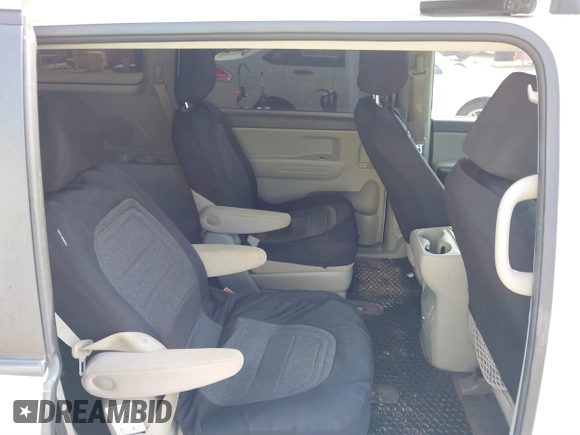 2015 Kia Sedona LX with VIN KNDMB5C15F6026922, listed as a IAAI auction lot 41563861 with 133,733 mi miles. Bid and sale history available at carsss.com. Image 8.