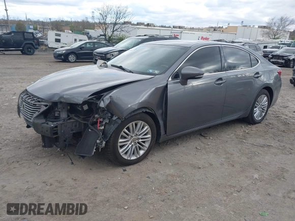 2013 Lexus ES 4dr Sdn with VIN JTHBK1GG0D2074698, listed as a IAAI auction lot 42049070 with 117,036 mi miles. Bid and sale history available at carsss.com. Image 16.