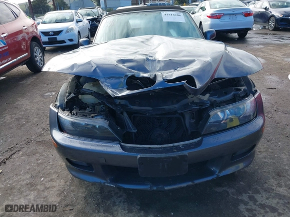 2000 BMW Z3 2.8L with VIN 4USCH3344YLF71259, listed as a IAAI auction lot 41516206 with 95,988 mi miles. Bid and sale history available at carsss.com. Image 6.