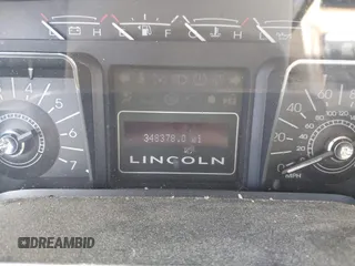 2008 Lincoln Navigator with VIN 5LMFU28548LJ07615, listed as a IAAI auction lot 42144851 with 348,378 mi miles and . Bid and sale history available at DreamBid. Image 7.