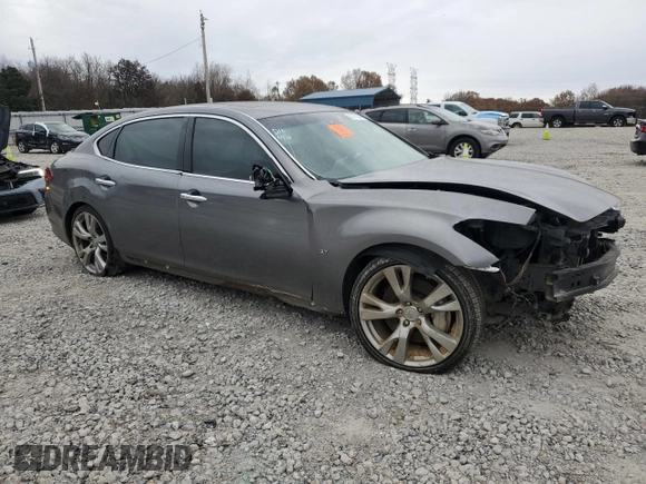 2018 Infiniti Q70 Luxe with VIN JN1BY1PR9JM370727, listed as a Copart auction lot 85170544 with Not provided miles and Clean title. Bid and sale history available at DreamBid. Image 4.