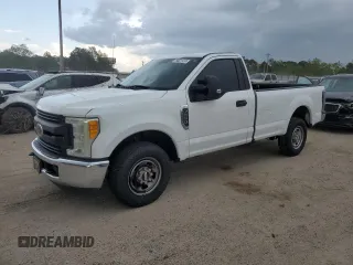 2017 Ford F-250 XL с VIN 1FTBF2A60HEB98552, выставлен на аукционе Copart как лот 55156585 с пробегом 194 402 миль миль и Чистый • Clean title. История ставок и продаж доступна на DreamBid. Изображение 1.