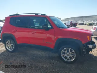 2022 Jeep Renegade Latitude with VIN ZACNJDB15NPN86015, listed as a IAAI auction lot 42024444 with 55,122 mi miles and . Bid and sale history available at DreamBid. Image 13.