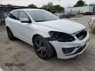 2017 Volvo XC60 R-Design with VIN YV449MRS7H2026756, listed as a Copart auction lot 53217014 with 86,201 mi miles and Salvage title. Bid and sale history available at DreamBid. Image 4.