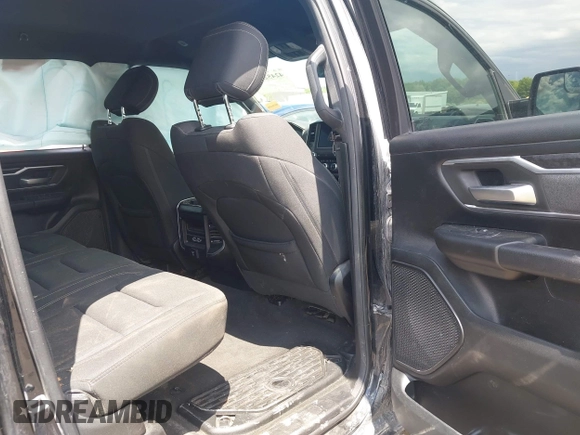 2020 Ram 1500 Big Horn with VIN 1C6SRFFT3LN103124, listed as a IAAI auction lot 42452220 with 122,285 mi miles and . Bid and sale history available at DreamBid. Image 8.