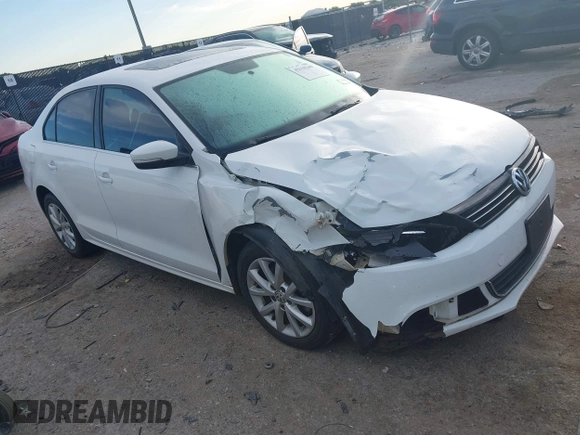 2013 Volkswagen Jetta SE с VIN 3VWDX7AJ9DM447830, выставлен на аукционе IAAI как лот 42310246 с пробегом 160 874 миль миль и . История ставок и продаж доступна на DreamBid. Изображение 1.
