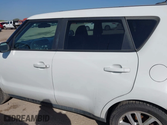 2018 Kia Soul + with VIN KNDJP3A57J7901872, listed as a IAAI auction lot 42088639 with 119,474 mi miles. Bid and sale history available at carsss.com. Image 14.