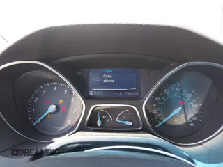 2012 Ford Focus SE with VIN 1FAHP3F25CL335319, listed as a IAAI auction lot 42079047 with 173,443 mi miles. Bid and sale history available at carsss.com. Image 6.