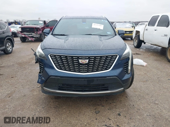2019 Cadillac XT4 FWD Premium Luxury with VIN 1GYFZCR46KF171126, listed as a IAAI auction lot 41557387 with 88,811 mi miles. Bid and sale history available at carsss.com. Image 13.