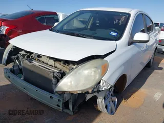 2014 Nissan Versa SV with VIN 3N1CN7AP6EL818719, listed as a IAAI auction lot 41958349 with 71,208 mi miles. Bid and sale history available at carsss.com. Image 6.