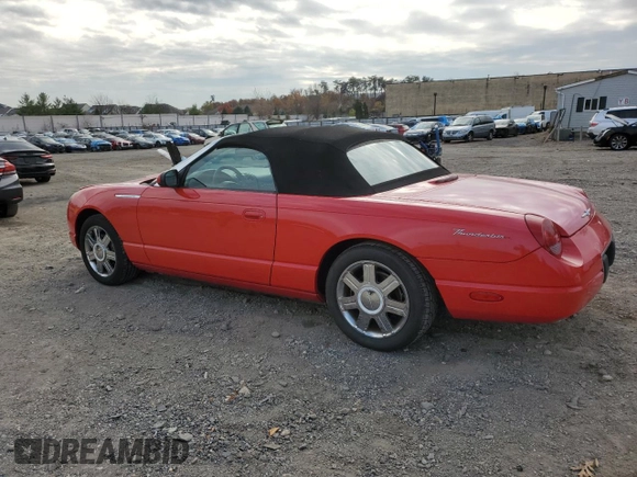 2005 Ford Thunderbird Deluxe z VIN 1FAHP60A05Y102875, wystawiony jako Copart lot #81070624 z przebiegiem 84 260 mil mil oraz Szkoda całkowita • Salvage title. Historia ofert i sprzedaży dostępna na DreamBid. Obrazek 2.