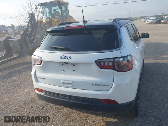 2024 Jeep Compass Limited z VIN 3C4NJDCN7RT100839, wystawiony jako IAAI lot #42714163 z przebiegiem 37 347 mil mil oraz . Historia ofert i sprzedaży dostępna na DreamBid. Obrazek 16.