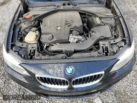 2014 BMW 2 Series M235i with VIN WBA1J7C55EVW84665, listed as a Copart auction lot 44257115 with 111,461 mi miles and Salvage title. Bid and sale history available at DreamBid. Image 11.