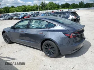 2023 Tesla Model 3 z VIN 5YJ3E1EA0PF677471, wystawiony jako Copart lot #57661625 z przebiegiem 20 326 mil mil oraz Szkoda całkowita • Salvage title. Historia ofert i sprzedaży dostępna na DreamBid. Obrazek 2.