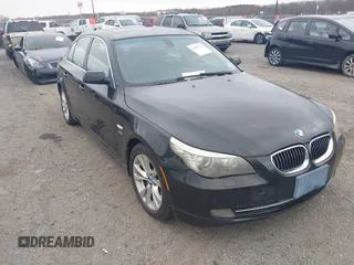 2009 BMW 5 Series 535i xDrive z VIN WBANV935X9C133697, wystawiony jako IAAI lot #41887774 z przebiegiem 206 580 mil mil oraz . Historia ofert i sprzedaży dostępna na DreamBid. Obrazek 1.