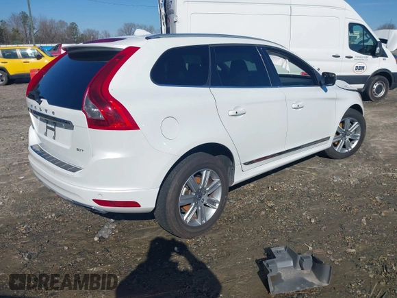2017 Volvo XC60 Inscription with VIN YV440MDU1H2036136, listed as a IAAI auction lot 41481058 with 1 mi miles. Bid and sale history available at carsss.com. Image 4.