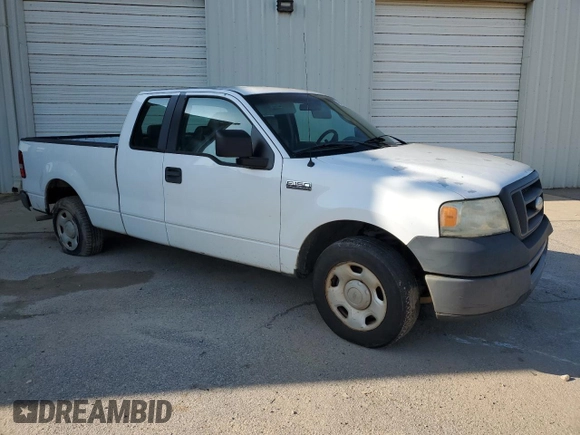 2007 Ford F-150 STX with VIN 1FTRX12W67NA64437, listed as a Copart auction lot 52342625 with Not Provided miles and Clean Title. Bid and sale history available at DreamBid. Image 4.