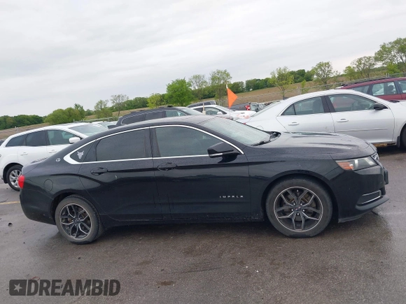 2015 Chevrolet Impala LT z VIN 1G1125S32FU110853, wystawiony jako IAAI lot #42336995 z przebiegiem 232 619 mil mil oraz . Historia ofert i sprzedaży dostępna na DreamBid. Obrazek 14.
