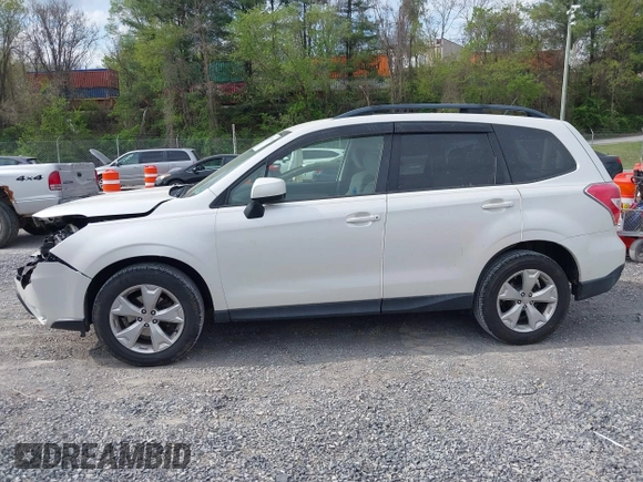 2014 Subaru Forester 2.5i Premium with VIN JF2SJACC6EG402817, listed as a IAAI auction lot 42077150 with 133,899 mi miles. Bid and sale history available at carsss.com. Image 14.