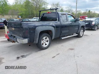 2010 Chevrolet Silverado 1500 LT with VIN 1GCSKSE39AZ110317, listed as a IAAI auction lot 42221533 with 296,468 mi miles and . Bid and sale history available at DreamBid. Image 4.