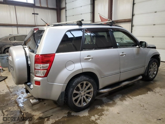 2013 Suzuki Grand Vitara Limited with VIN JS3TD0D7XD4100647, listed as a Copart auction lot 83306314 with 210,686 mi miles and Salvage Title. Bid and sale history available at carsss.com. Image 3.