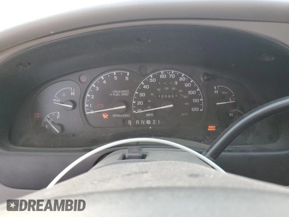 1996 Ford Explorer XL with VIN 1FMDU32X8TUC87548, listed as a Copart auction lot 83498844 with 120,957 mi miles and Salvage title. Bid and sale history available at DreamBid. Image 9.