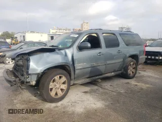 2008 GMC Yukon XL SLT w/4SB with VIN 1GKFC16078J187164, listed as a Copart auction lot 83840024 with 291,654 mi miles and Salvage Title. Bid and sale history available at carsss.com. Image 1.