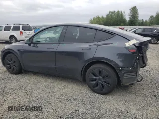 2024 Tesla Model Y Long Range с VIN 7SAYGDEE5RF130383, выставлен на аукционе Copart как лот 60263265 с пробегом 12 531 миль миль и Списание • Salvage title. История ставок и продаж доступна на DreamBid. Изображение 2.