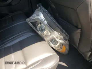 2019 Ford Escape Titanium с VIN 1FMCU9J91KUC57176, выставлен на аукционе Copart как лот 59131665 с пробегом Не указан миль и Списание • Salvage title. История ставок и продаж доступна на DreamBid. Изображение 13.