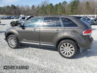 2011 Lincoln MKX with VIN 2LMDJ8JK6BBJ25776, listed as a Copart auction lot 46055665 with 208,278 mi miles and Salvage Title. Bid and sale history available at carsss.com. Image 2.