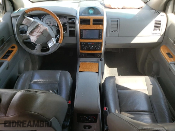 2009 Chrysler Aspen Limited with VIN 1A8HW58PX9F713216, listed as a Copart auction lot 63019004 with 156,909 mi miles and Salvage Title. Bid and sale history available at DreamBid. Image 8.