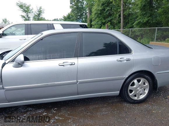 2002 Acura RL with VIN JH4KA966X2C004627, listed as a IAAI auction lot 42652551 with 75,093 mi miles and . Bid and sale history available at DreamBid. Image 14.