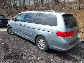 2008 Honda Odyssey EX-L with VIN 5FNRL38668B100237, listed as a IAAI auction lot 41982964 with 171,418 mi miles. Bid and sale history available at carsss.com. Image 3.