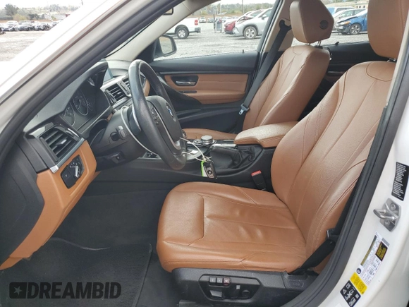 2015 BMW 3 Series 328i xDrive с VIN WBA3G7C58FK480534, выставлен на аукционе Copart как лот 48233245 с пробегом 143 573 миль миль и Списание • Salvage title. История ставок и продаж доступна на DreamBid. Изображение 7.
