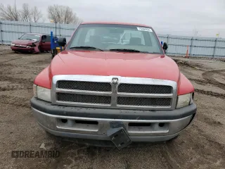 1996 Dodge 1500 z VIN 1B7HC16Y7TS605932, wystawiony jako Copart lot #78384854 z przebiegiem 58 365 mil mil oraz Czysty tytuł • Clean title. Historia ofert i sprzedaży dostępna na DreamBid. Obrazek 5.