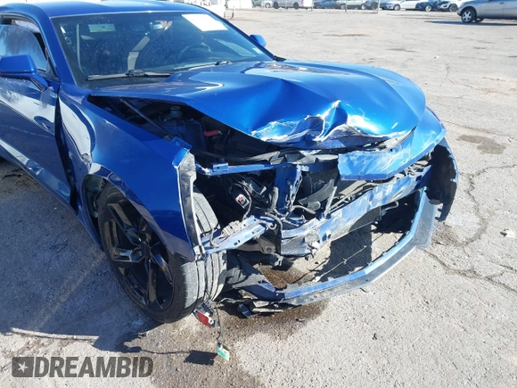2019 Chevrolet Camaro 1LT z VIN 1G1FB1RX4K0124889, wystawiony jako IAAI lot #41316708 z przebiegiem 96 851 mil mil oraz . Historia ofert i sprzedaży dostępna na DreamBid. Obrazek 6.